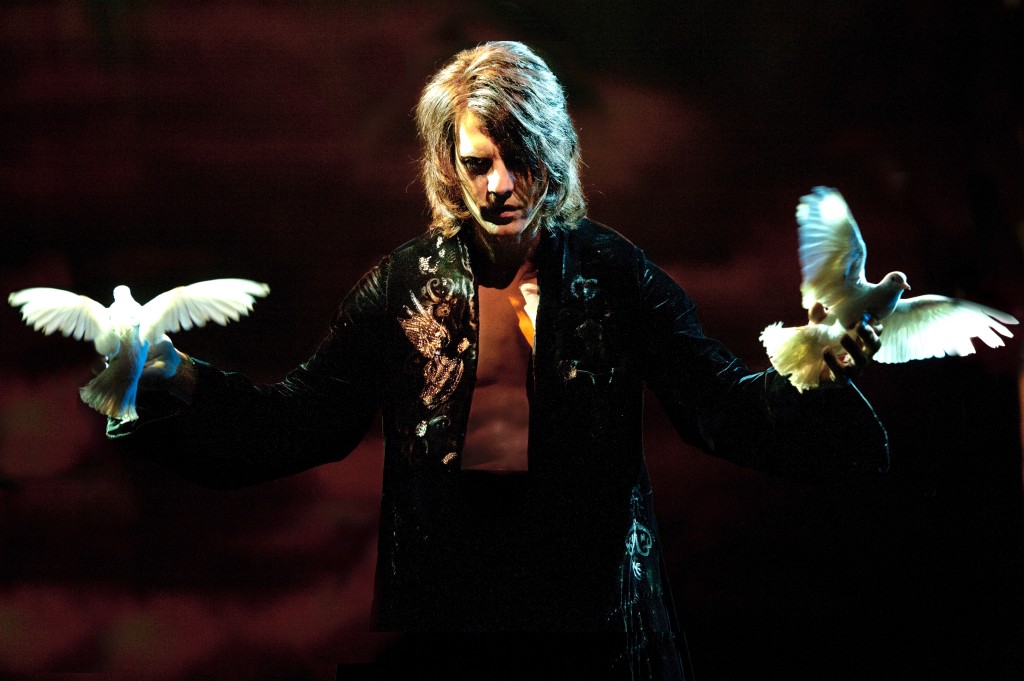 criss angel las vegas reviews